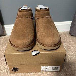 Chestnut UGG Ultra Mini’s, women’s size 8